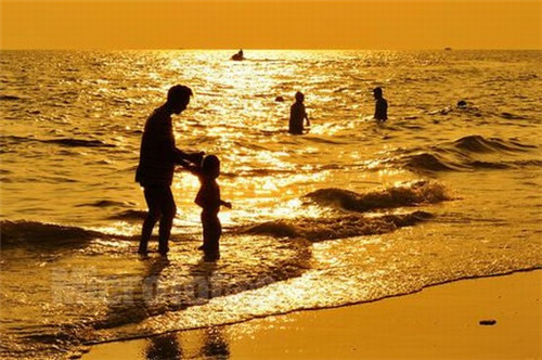 特色火锅什么品牌适合加盟创业，优乐自助火锅加盟以后好不好运营